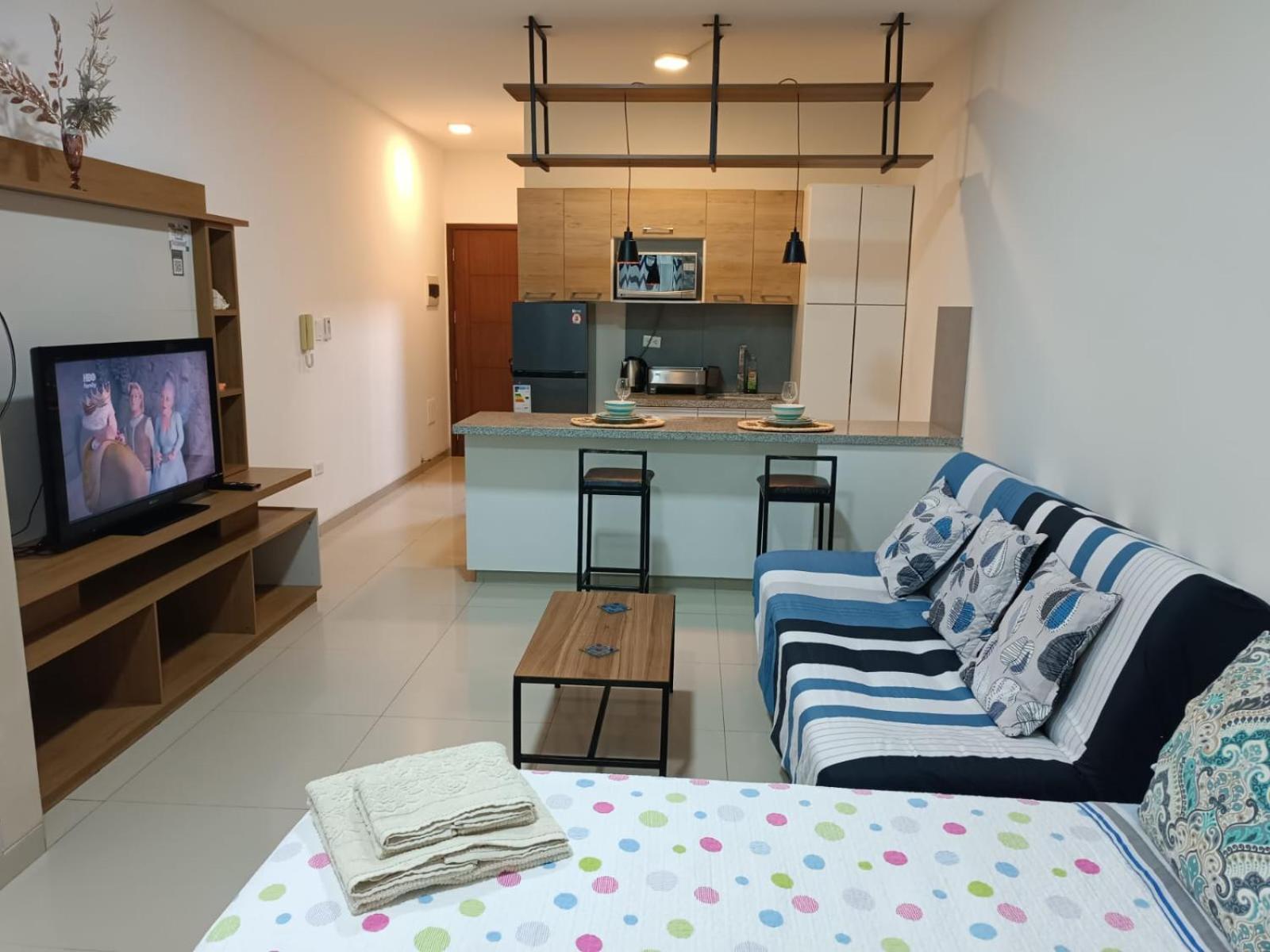 Departamento Express Airport Apartment Санта Крус де ла Сиера Екстериор снимка